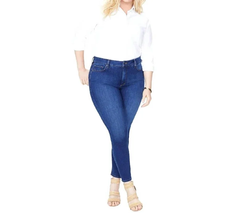 Customized Version Ami Lift X Tuck Skinny Jeans In Blue