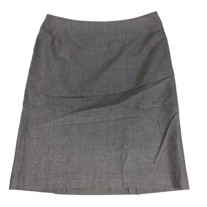 Hooded design Skirt Mini & Short By Tahari In Grey, Size: 10