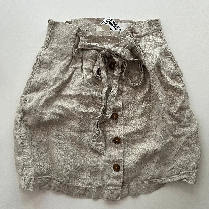 Classic Style Skirt Mini & Short By H&m In Linen, Size: 6