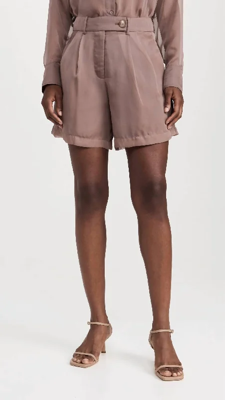 Stretch Design High Waist Evie Shorts In Mushroom