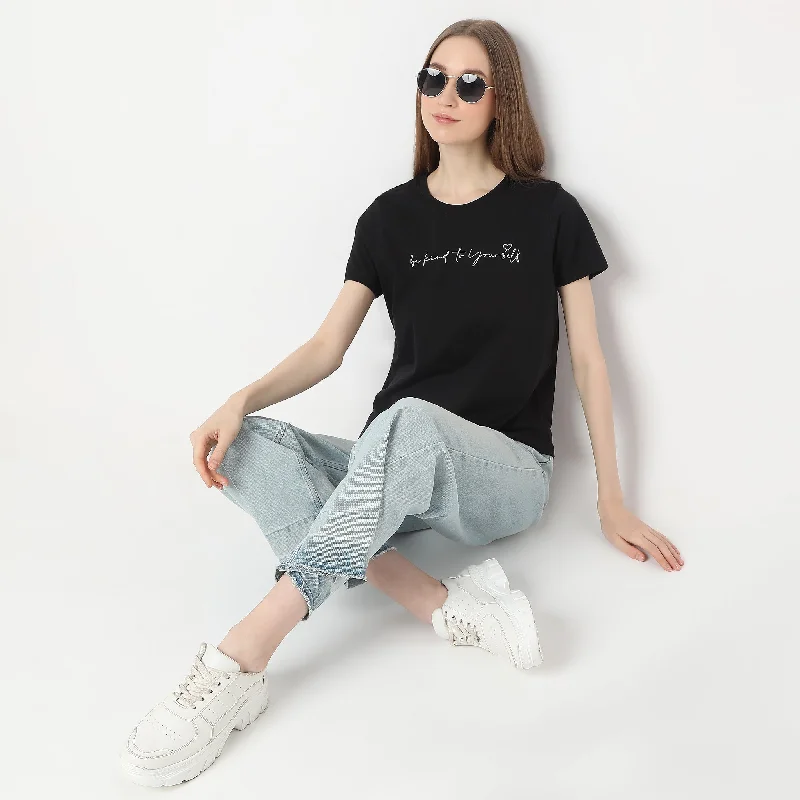 Fresh And Natural Solid Round Neck T-Shirt