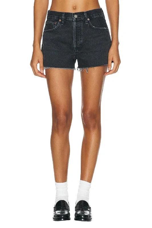 Classic Style Raw-Cut Hem Shorts In Bewitched