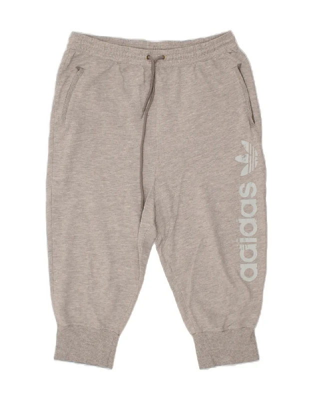 Leisure Travel ADIDAS Womens Graphic Capri Tracksuit Trousers Joggers EU 40 Medium Grey Leisure Travel ADIDAS Womens Graphic Capri Tracksuit Trousers Joggers EU 40 Medium Grey