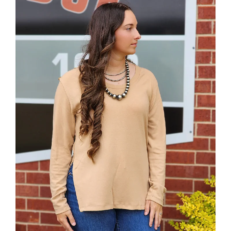 Noble And Elegant Southern Grace Women's Ivory Side Split Top
