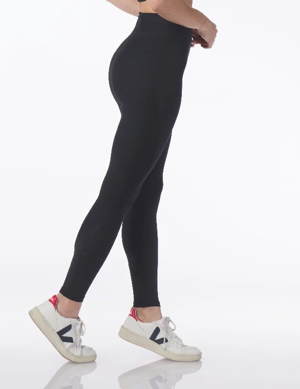 Comfortable down Tone Up Legging: Black