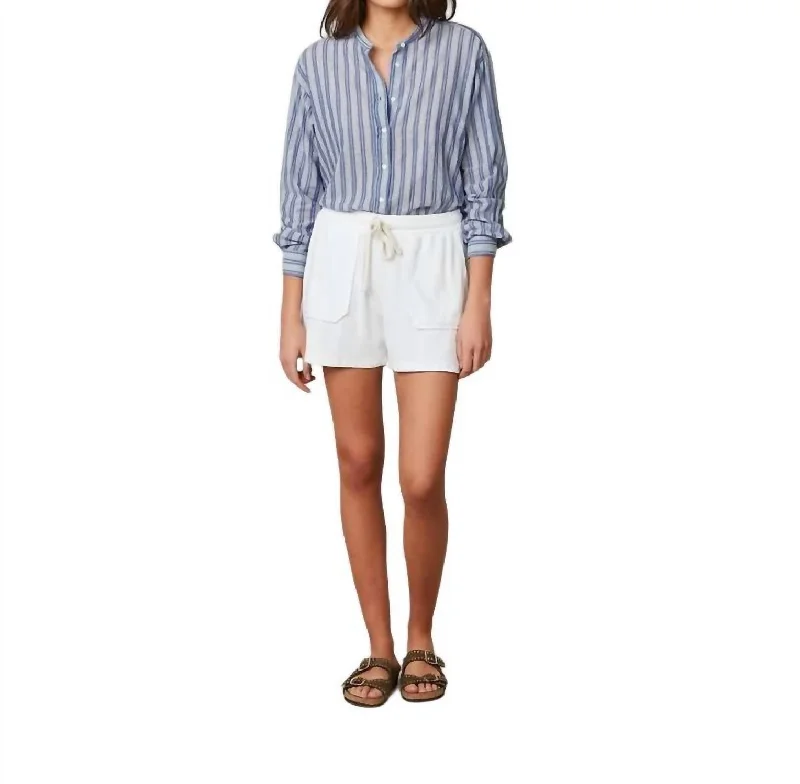Versatile Items Titia Shorts In White
