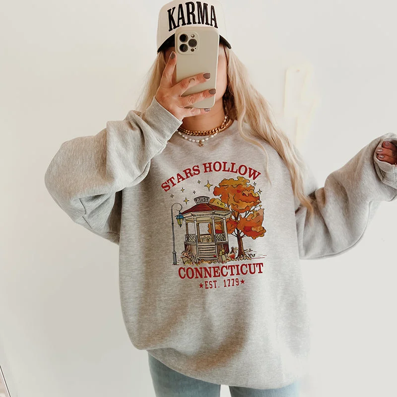 British Fashion Stars Hollow Connecticut Crewneck Sweatshirt