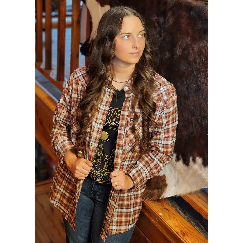 Single item design Wrangler Women's Flannel Snap Plaid Shirt