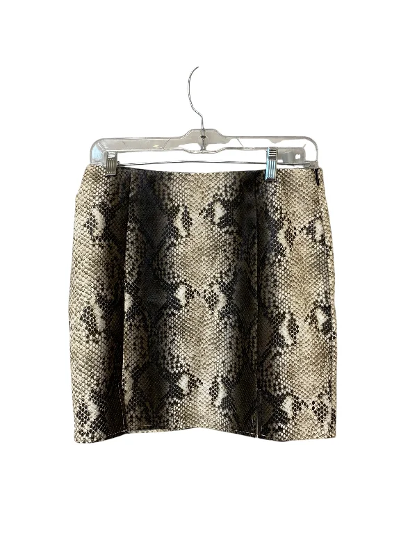 Cool Summer Skirt Mini & Short By Clothes Mentor In Snakeskin Print, Size: L