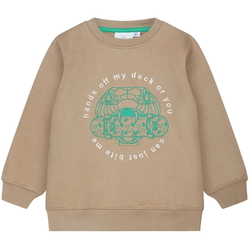 Relaxed And Casual The New Cornstalk Javier Sweatshirt