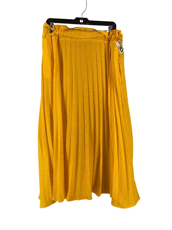 Noble Temperament Skirt Maxi By Clothes Mentor In Yellow, Size: Xl