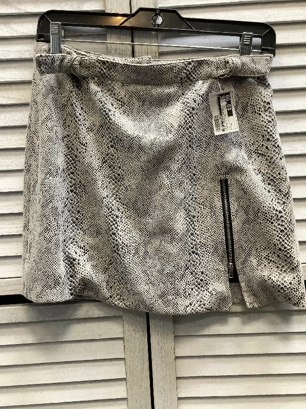 British Fashion Skirt Mini & Short By Hem & Thread In Snakeskin Print, Size: S
