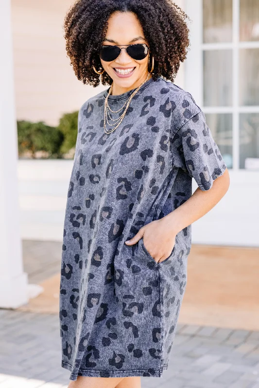 Comfortable Design Between Glances Ash Gray Leopard T-shirt Dress