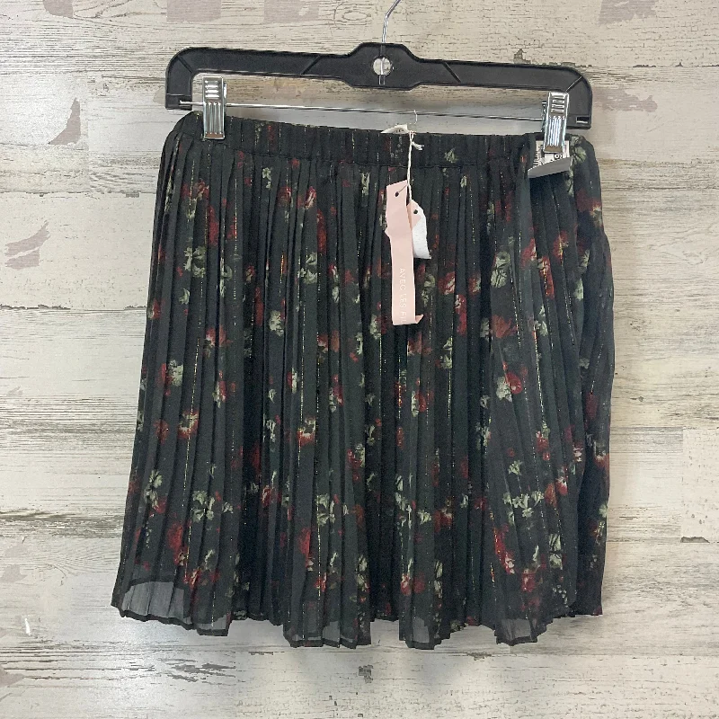 End Of The Year Skirt Mini & Short By Avec Les Filles In Black, Size: Xs