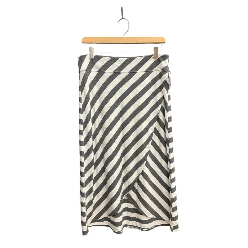 Relaxed And Casual Skirt Midi By Athleta In Striped Pattern, Size: M