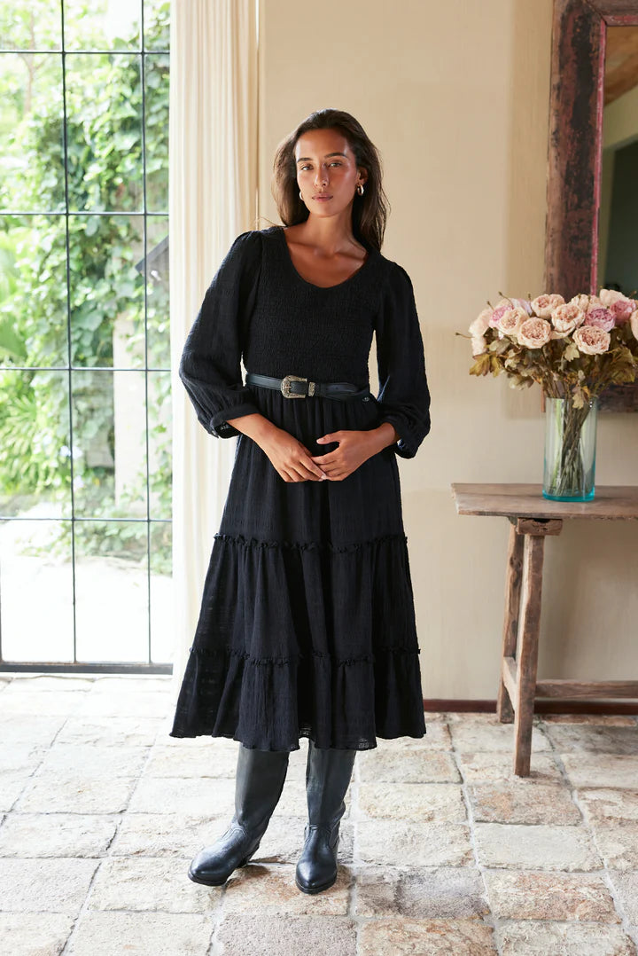 Noble Temperament Stella Midi Dress