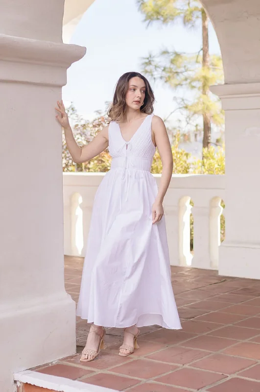 Playful Style Julianne Sleeveless Pleated Front Tie Maxi Dress White