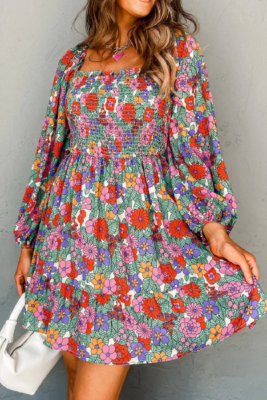 High-end Design Floral Smocked Bust Square Neck Ruffled Dress