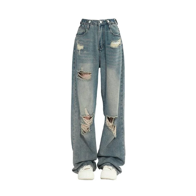Beautiful Romance American Vintage Ripped Jeans Girl