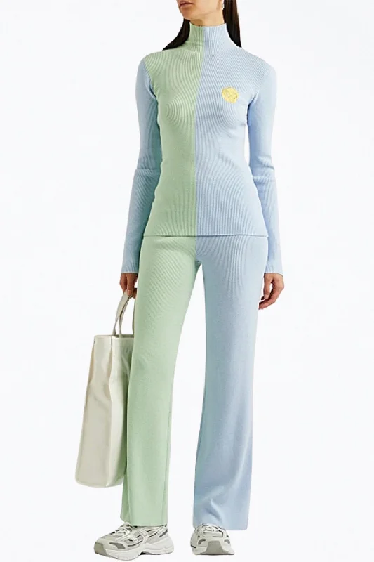 Stunning Fashion Awa Ribbed-Knit Turtleneck Top In Green/blue