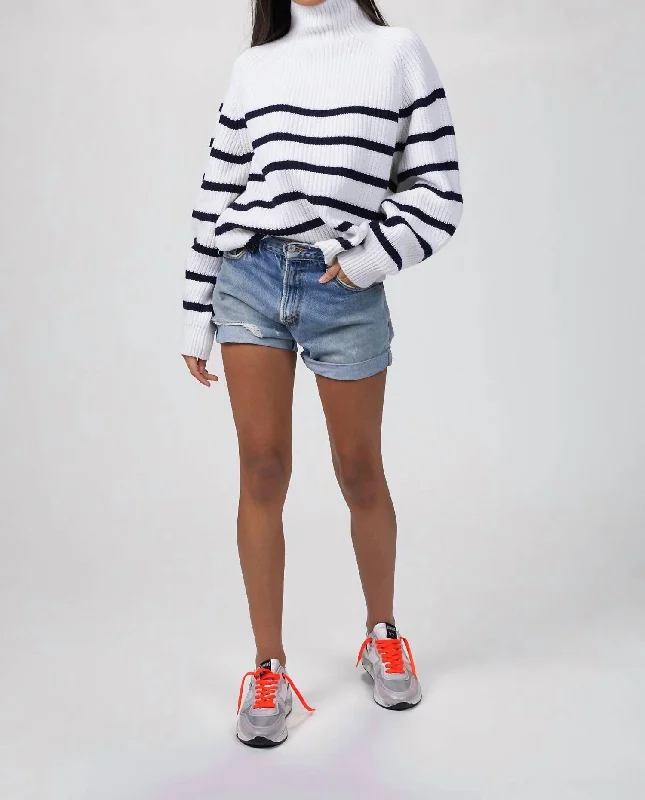 Warm And Comfortable Fiona Striped Sweater In White/navy