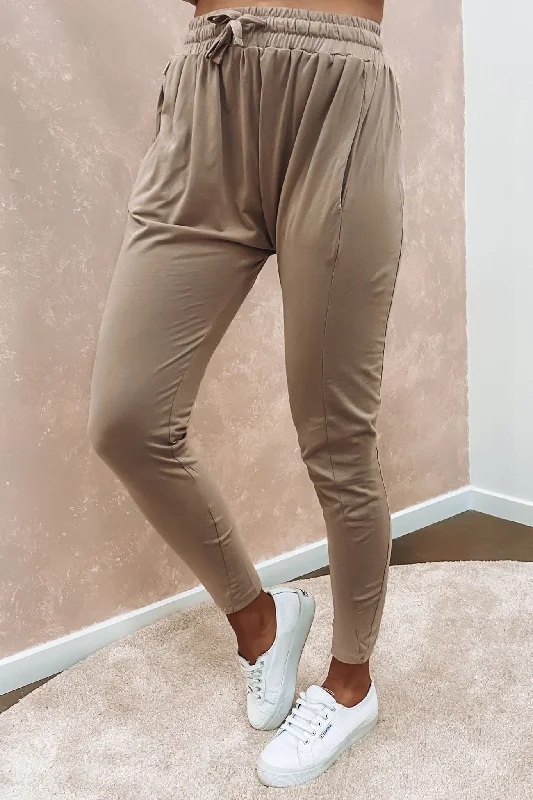 Slim Fit Hunter Jogger Tan