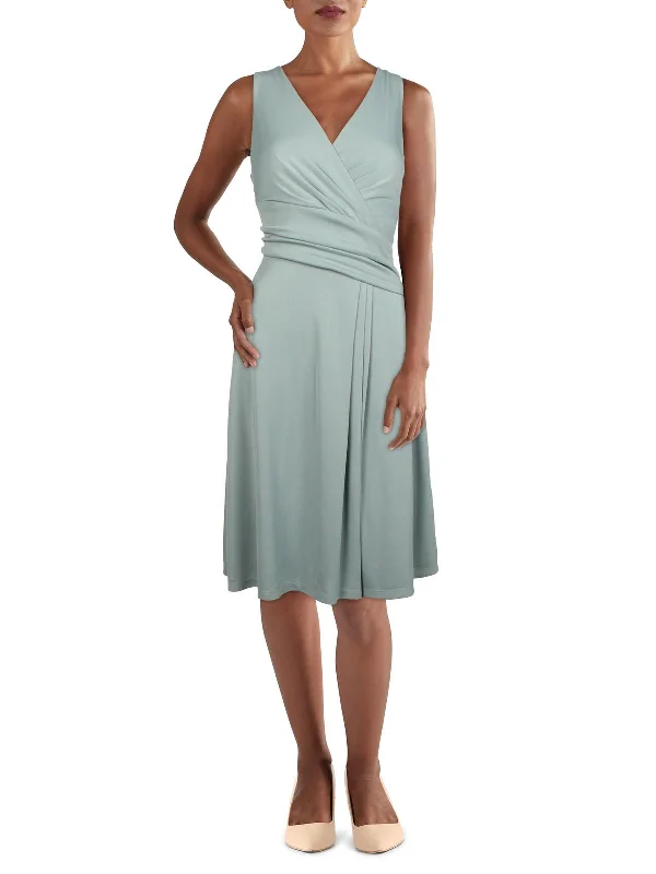 Eye-catching Personality Womens Surplice Knee Fit & Flare Dress