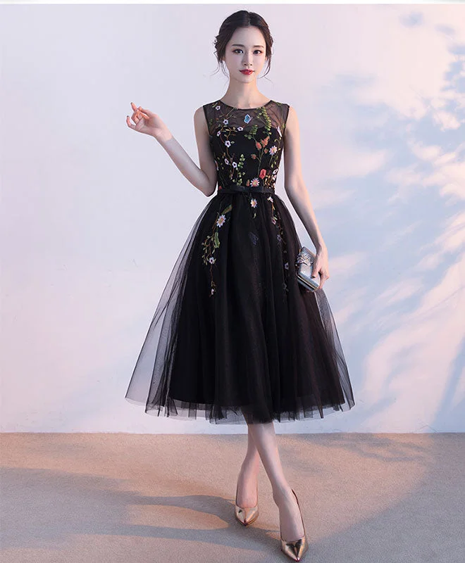 British casual Black Round Neck Lace Tulle Short Prom Dress, Black Evening Dress