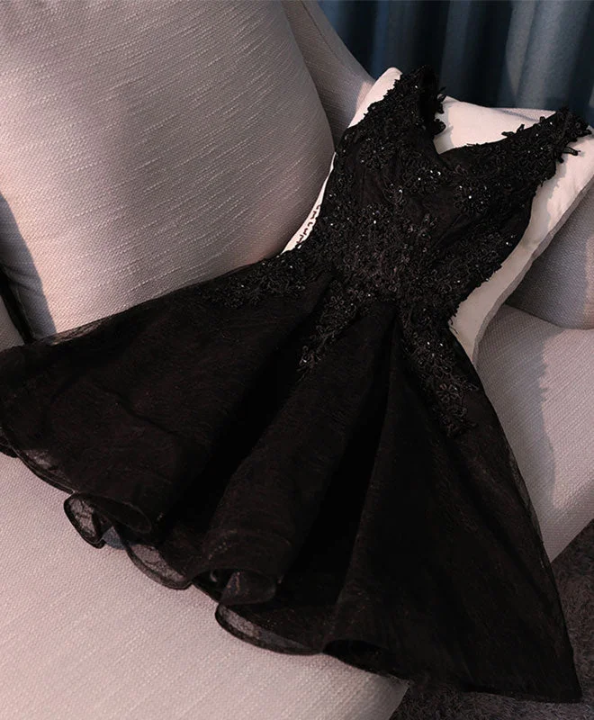Beautiful Romance Black V Neck Lace Short Prom Dress, Black Cute Homecoming Dresses